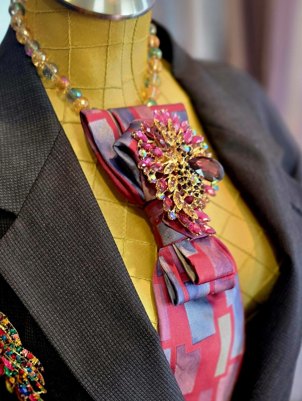 Necklace Tie